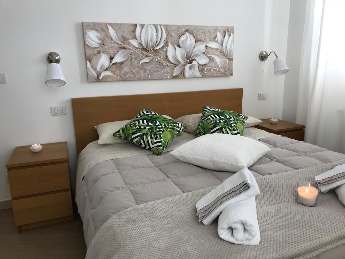 Giorgiada Relax Apartment คาสเตลโมลา ภายนอก รูปภาพ