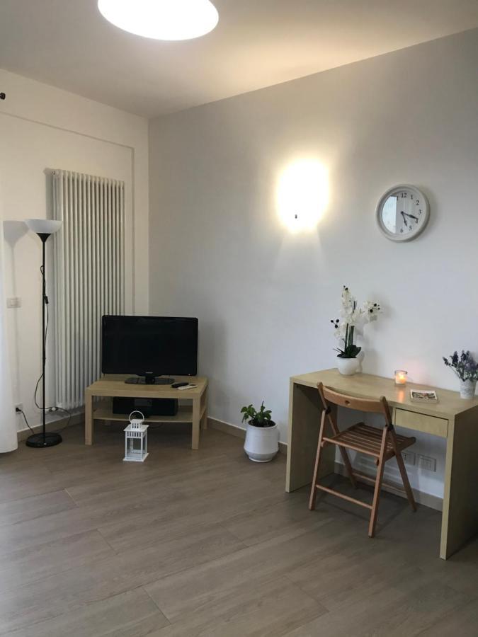 Giorgiada Relax Apartment คาสเตลโมลา ภายนอก รูปภาพ